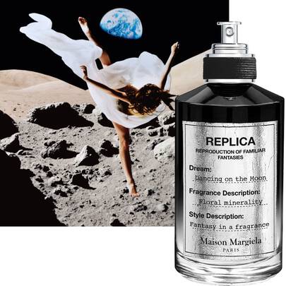 REPLICA Dancing On The Moon